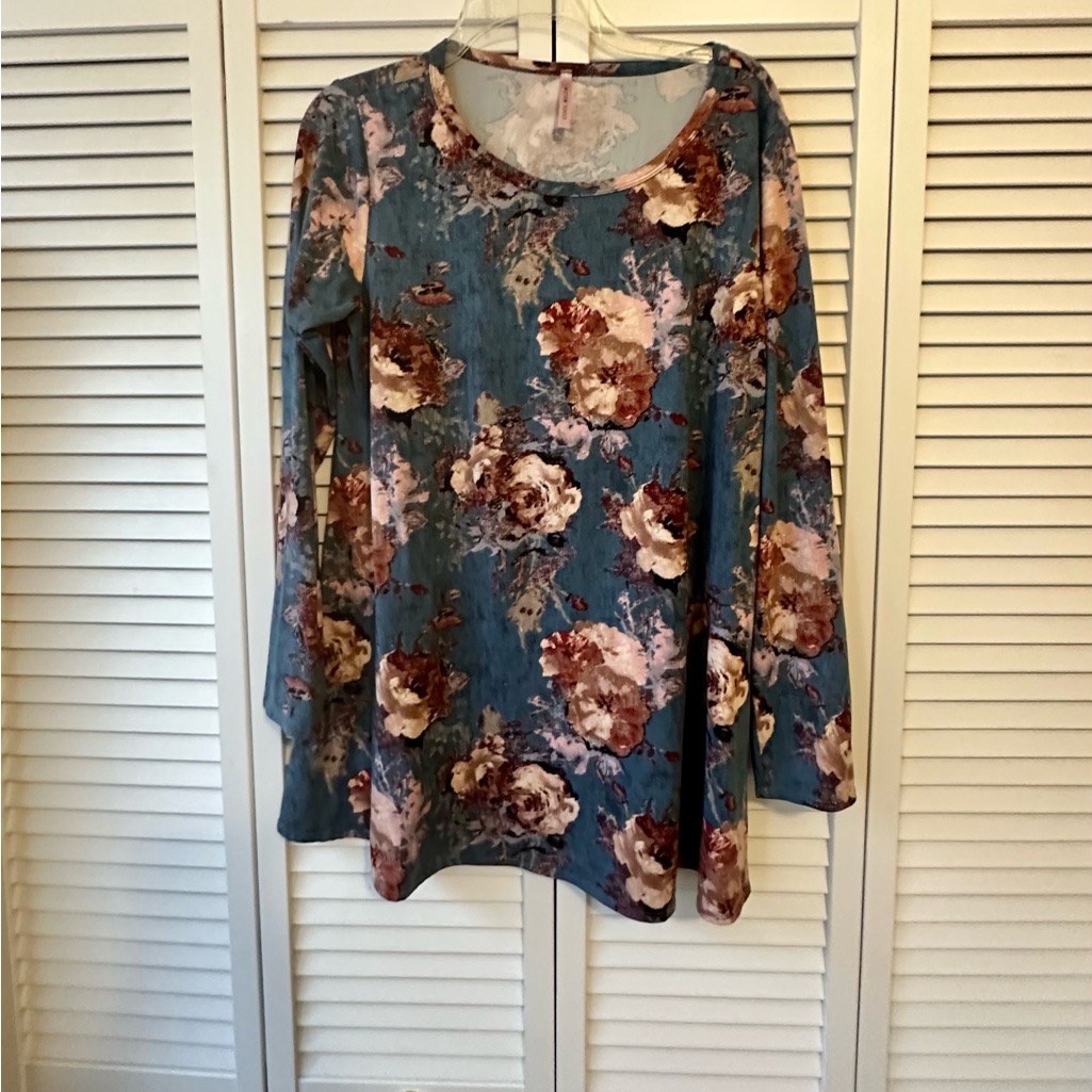 Flowered Tunic Top